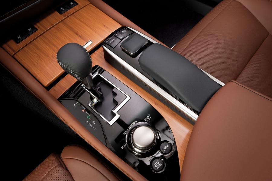  Lexus GS450h 2011 года  (фото 8 из 208)